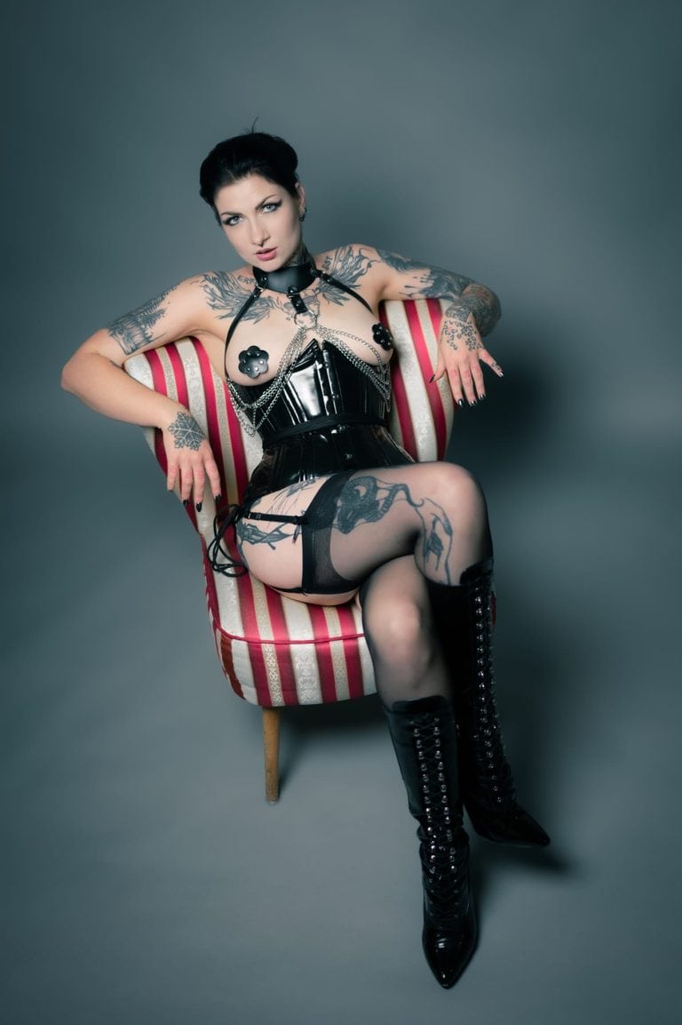 Galeriebild von Mistress Dea De Vil *Shibari*