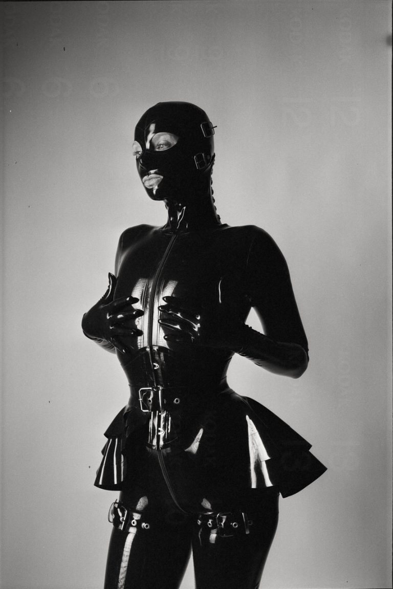 Galeriebild von Miss Rheia *Shibari Künstlerin*