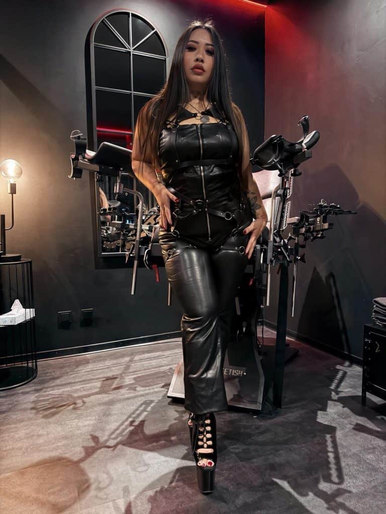 Galeriebild von Lady Suttira