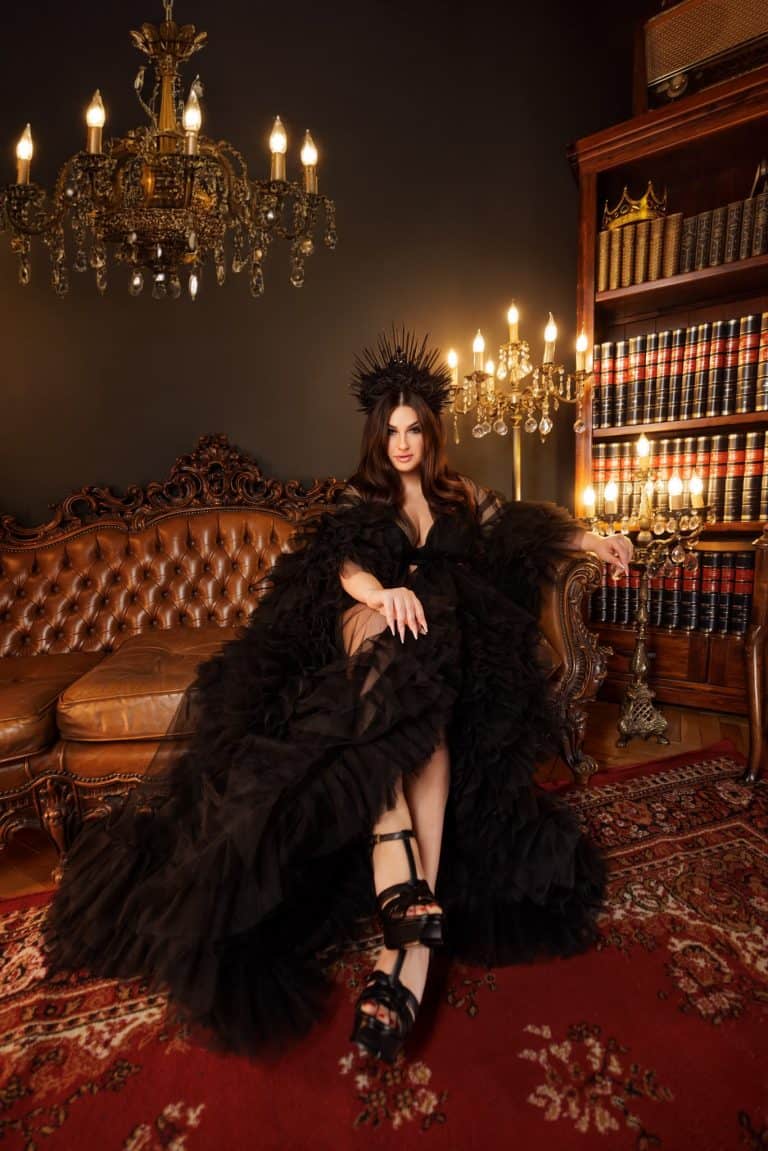 Galeriebild von Miya Amanda Nyx