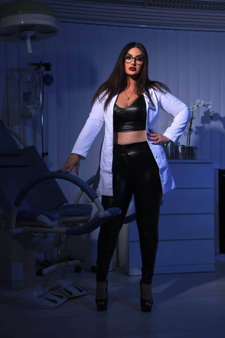 Galeriebild von Miya Amanda Nyx