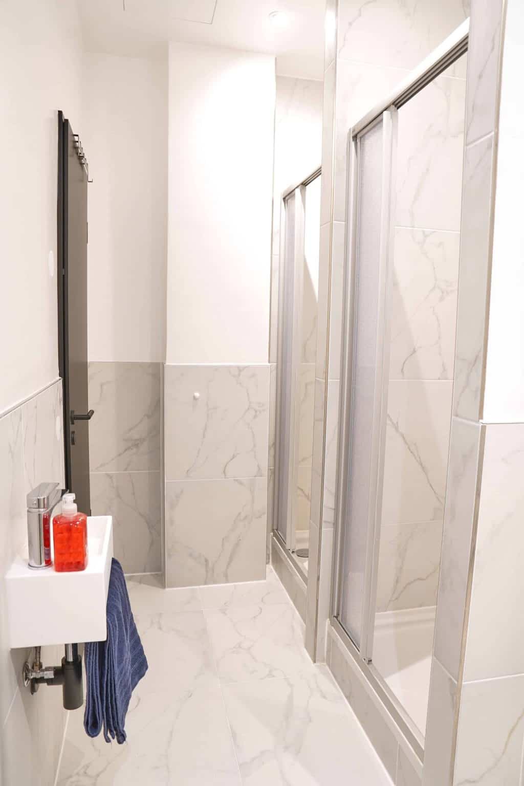 Ladies Room